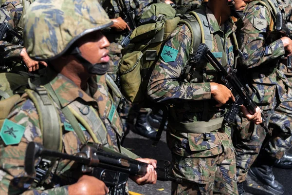 Salvador Bahia Brazil September 2022 Στρατιώτες Του Στρατού Παρελαύνουν Την — Φωτογραφία Αρχείου