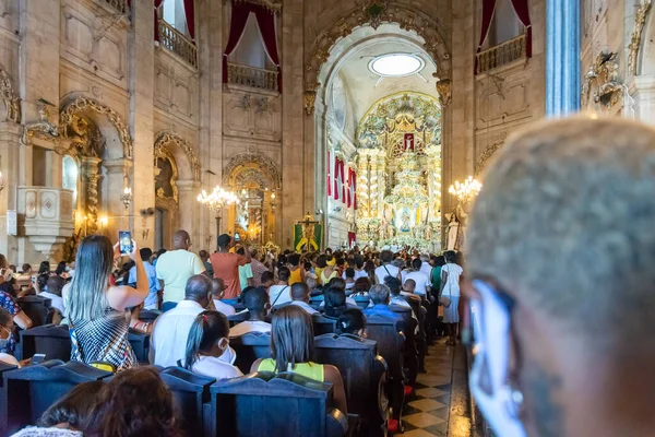 Salvador Bahia Brésil Décembre 2022 Des Centaines Fidèles Catholiques Prient — Photo