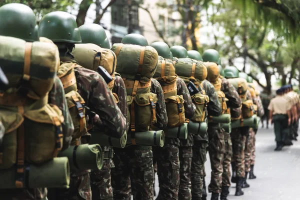 Salvador Bahia Brasilien September 2022 Soldaten Der Armee Stehen Kriegsausrüstung — Stockfoto
