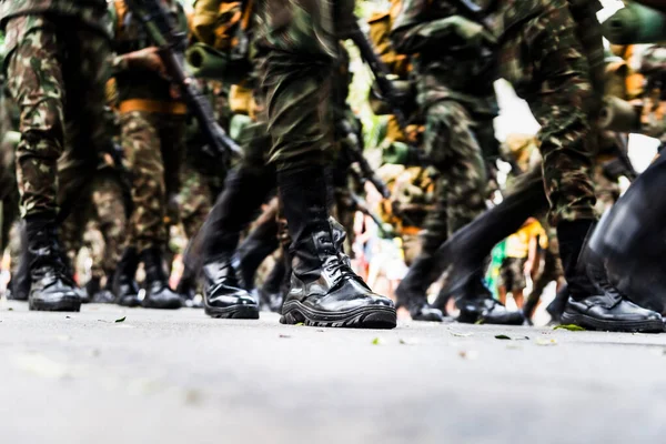 Salvador Bahia Brazílie Září 2022 Nízký Pohled Vojáky Pochodující Den — Stock fotografie