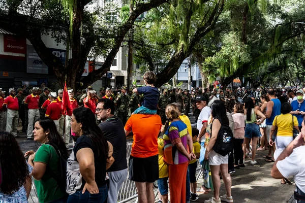 Salvador Bahía Brasil Setembro 2022 Ciudadanos Observando Desfile Del Día — Foto de Stock