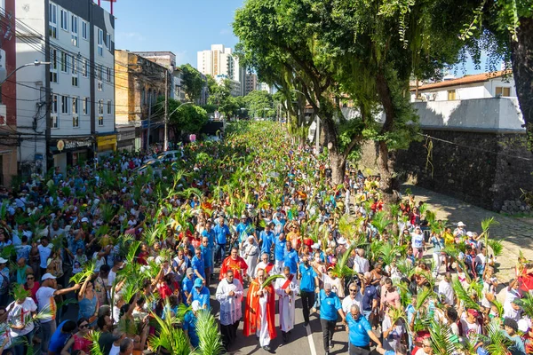 Salvador Bahia Brasil Abril 2023 Milhares Católicos Participam Procissão Domingo — Fotografia de Stock