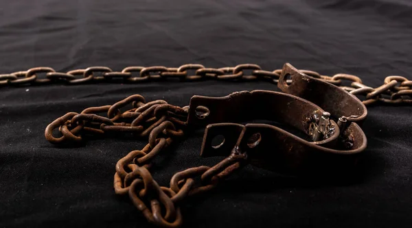 Old Chains Handcuffs Used Hold Prisoners Slaves 1600 1800 — Stock Photo, Image