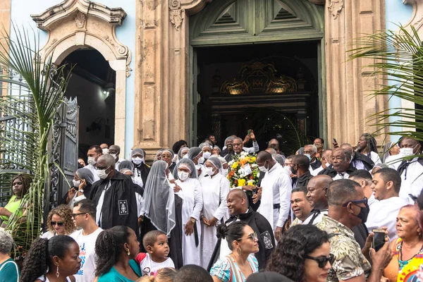 Salvador Bahía Brasil Julio 2022 Decenas Fieles Católicos Reciben Imagen — Foto de Stock