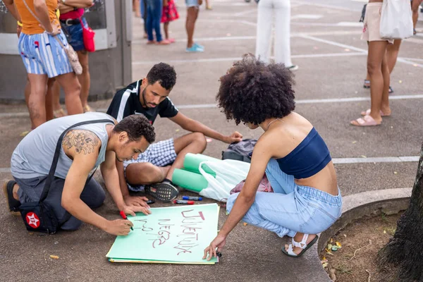 Salvador Bahia Brazil October 2022 Young People Seen Writing Protest — Stock Photo, Image