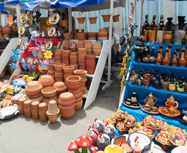 stock image Nazare, Bahia, Brazil - April 08, 2023: Ceramic pieces are on display for sale during the traditional Caxixis fair in the city of Nazare das Farinas, Bahia.