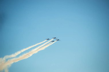 Salvador, Bahia, Brezilya - 2 Temmuz 2023: Salvador, Bahia, Brezilya - 2 Temmuz 2023: Esquadrao da Fumaca, Salvador şehir merkezindeki binaların üzerindeki Bahia bağımsızlık gününde sahne alacak.