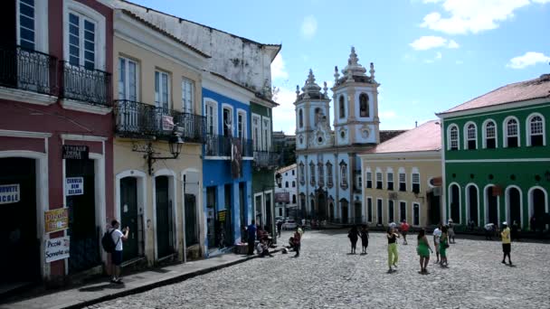 Gerakan Turis Dan Penduduk Lereng Terkenal Pelourinho Pusat Sejarah Kota — Stok Video