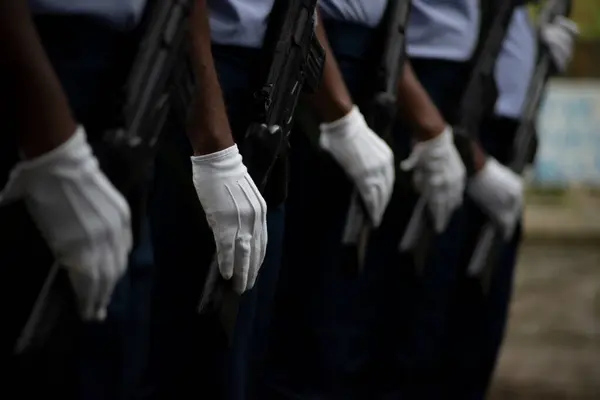 サルバドル バハイア ブラジル 2023年9月7日 バハイアのサルバドール市でブラジルの独立パレード中に 空軍兵士の手袋の詳細が見られます — ストック写真