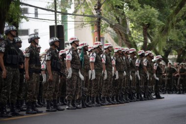 Salvador, Bahia, Brezilya - 07 Eylül 2023: Ordu askerleri Bahia 'nın Salvador kentindeki Brezilya Bağımsızlık Günü geçit töreninde görüldü.