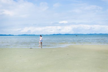 Santo Amaro, Bahia, Brezilya - 15 Mayıs 2022: Brezilya 'nın Bahia kentindeki Santo Amaro kentindeki Itapema plajının manzarası.