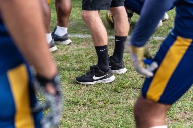 Camacari, Bahia, Brezilya - 30 Eylül 2023: Nike futbol ayakkabıları Camacari, Bahia 'daki Armando Oliveira stadyumunda.