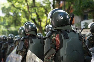 Salvador, Bahia, Brezilya - 07 Eylül 2023: Brezilya 'nın Bahia kentinde düzenlenen Bağımsızlık Günü anısına ordu polis askerleri geçit töreni.