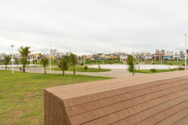 Salvador, Bahia, Brezilya - 14 Mart 2020: Salvador, Bahia 'daki Parque dos Ventos manzarası.