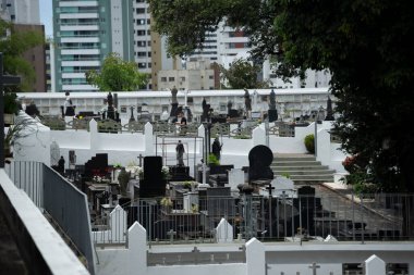 Salvador, Bahia, Brezilya - 02 Kasım 2023: Salvador, Bahia 'daki Campo Santo mezarlığının mezarları.