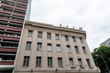 Salvador, Bahia, Brezilya - 05 Ocak 2024: Salvador, Bahia kentindeki eski binaların manzarası.