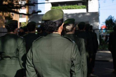 Salvador, Bahia, Brezilya - 07 Eylül 2024: Ordu birlikleri Brezilya Bağımsızlık Günü geçit törenine hazırlanırken görüldü. Bahia, Salvador şehri..