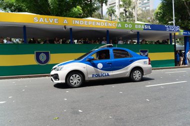 Salvador, Bahia, Brezilya - 07 Eylül 2024: Brezilya 'nın Bahia kentinde düzenlenen Bağımsızlık Günü geçit töreninde askeri polis teknik uzman aracı görüldü.