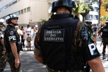 Salvador, Bahia, Brezilya - 07 Eylül 2024: Brezilya 'nın Bahia kentindeki Salvador kentindeki bağımsızlık kutlamalarında ordu birliklerinin geçit töreni yaptığı görüldü.