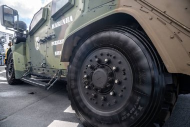 Salvador, Bahia, Brezilya - 26 Ocak 2025: Brezilya 'nın Salvador kentinde sergilenen bir donanma tankının görüntüsü.