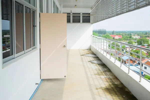 Türen Für Gewerbliche Gebäude Stahltüren — Stockfoto