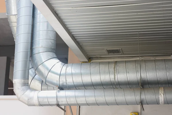 Grote Ventilatiekanaal Voor Airconditioners — Stockfoto