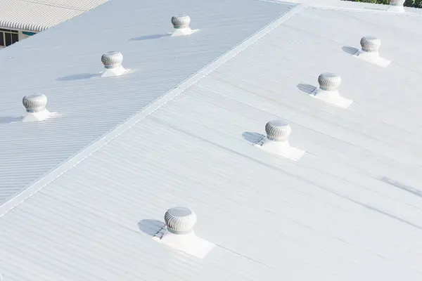 metal sheet roofing on commercial constructio