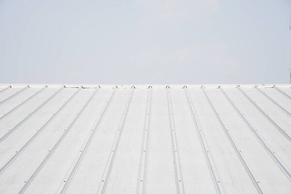 металлочерепица на коммерческой конструкции