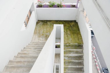 Different type of the ladder in apartments