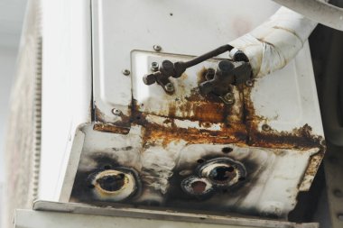 Paslı boruların soğutma durumunu hizmet yaşamlarına göre ayarla.