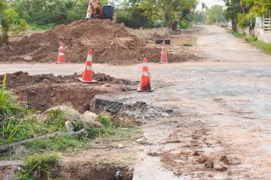 İnşaat halindeki yola yakın çekim