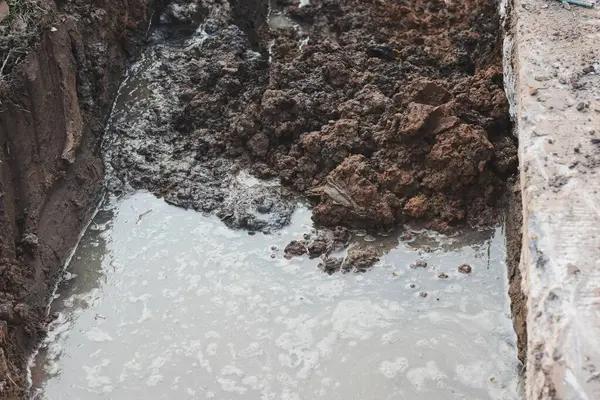 İnşaattan kaynaklanan su hasarının yakın görüntüsü