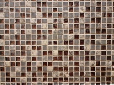 Duvar ve zemin mozaik fayanslar kahverengi ve beyaz