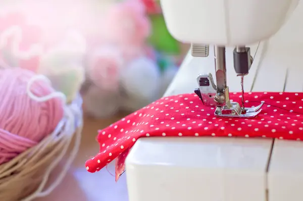 Close Sewing Machine Working Red Fabric — Stock Photo, Image