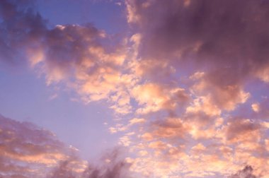 Doğa arkaplanı için dramatik gün batımı gökyüzü