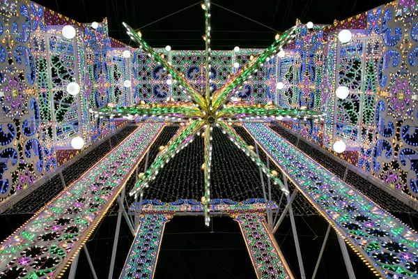 Laag Uitzicht Indrukwekkende Structuur Van Lichten Led Ster Voor Festival — Stockfoto