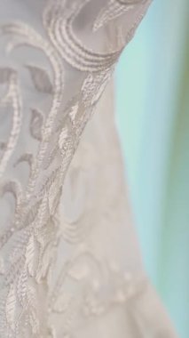 yakın çekim, güzel beyaz dantel gelinlik bir elbise