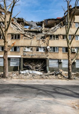 Rus kuvvetleri tarafından 21 Mart 2022 'de Mykolaiv şehrindeki bir otele hava saldırısı düzenlendi.