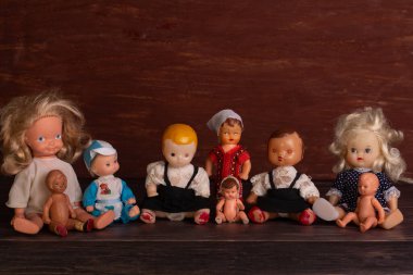 Hard Plastik Bebekler, Oyuncak Oyuncak setleri Antika