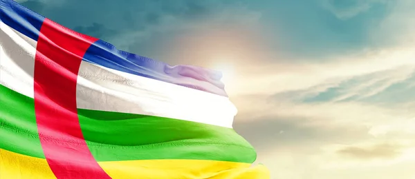 República Centro Africana Acenando Bandeira Belo Céu Com Sol — Fotografia de Stock