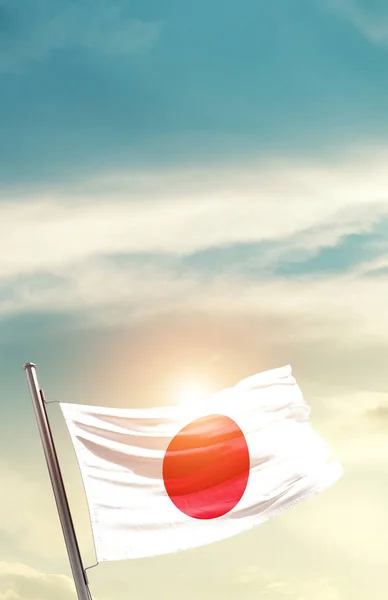 Japão Acenando Bandeira Céu Bonito Com Sol — Fotografia de Stock