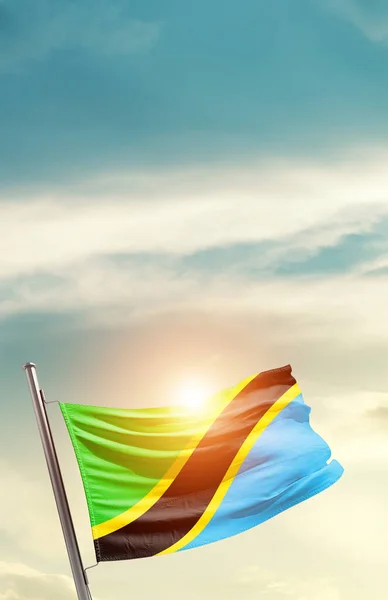 Tanzania Waving Flag Beautiful Sky Sun — стоковое фото