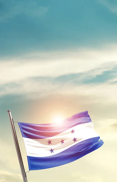 Honduras Waving Flag Beautiful Sky Sun — Stok fotoğraf