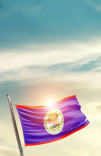 Belize Dalgalanan Bayrak Güneşli Güzel Gökyüzünde — Stok fotoğraf