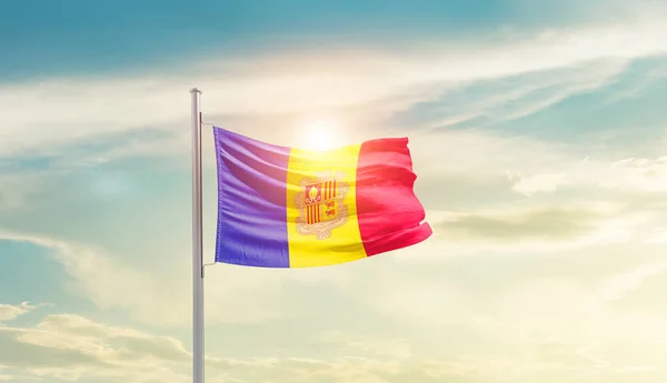Andorra Ondeando Bandera Hermoso Cielo Con Sol —  Fotos de Stock