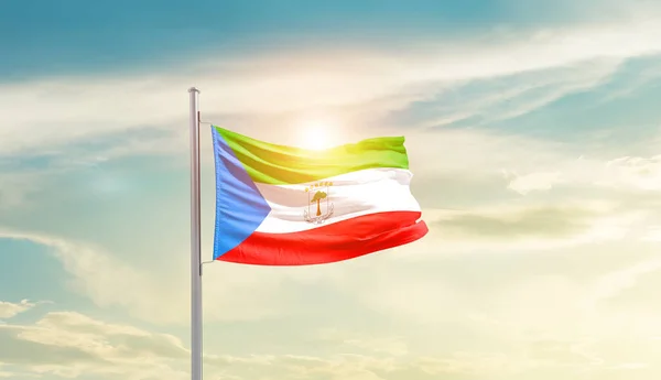 Equatorial Guinea Waving Flag Beautiful Sky Sun — 图库照片