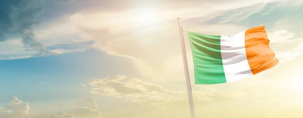 Ireland Waving Flag Beautiful Sky Sun — Foto Stock