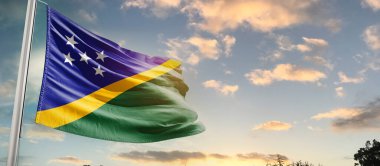 Solomon Adaları bulutlu güzel gökyüzünde bayrak sallıyor