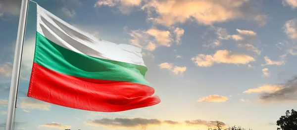 Bulgaria Waving Flag Beautiful Sky Clouds — Stock Photo, Image