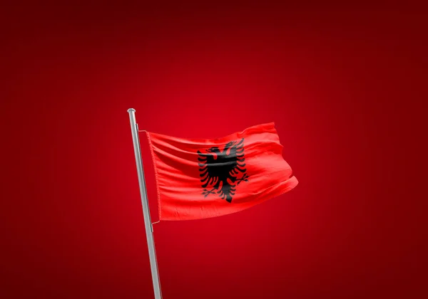 Albania Bandiera Contro Rosso — Foto Stock
